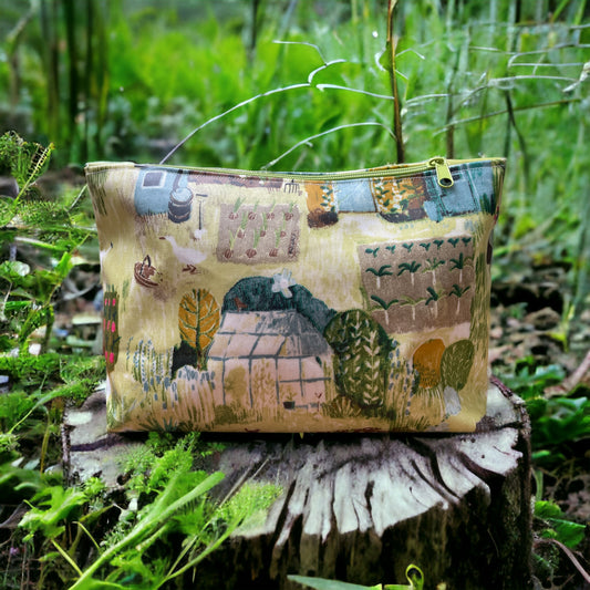 Henmade For You Down on the Farm PVC Wash Bags